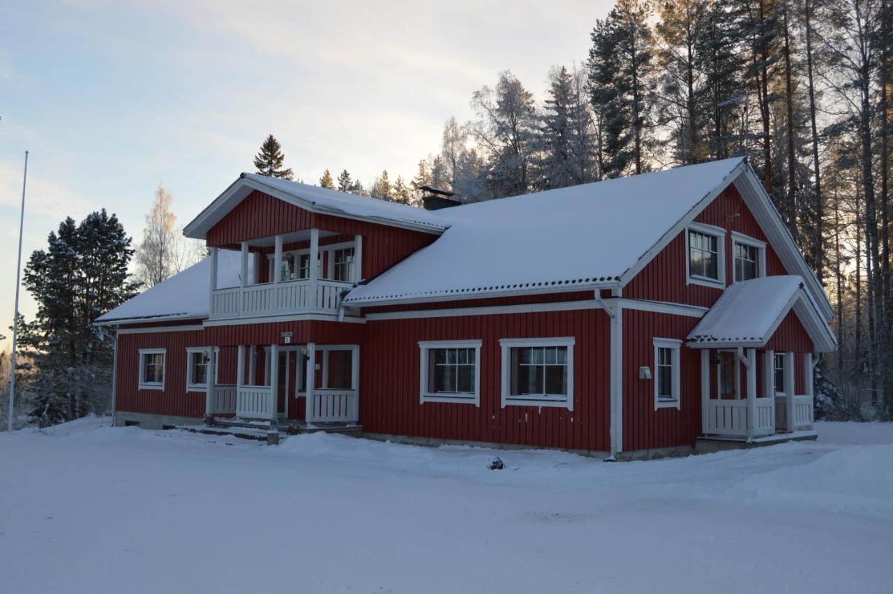 Rinnepelto Holiday Cottages Тахковуори Экстерьер фото